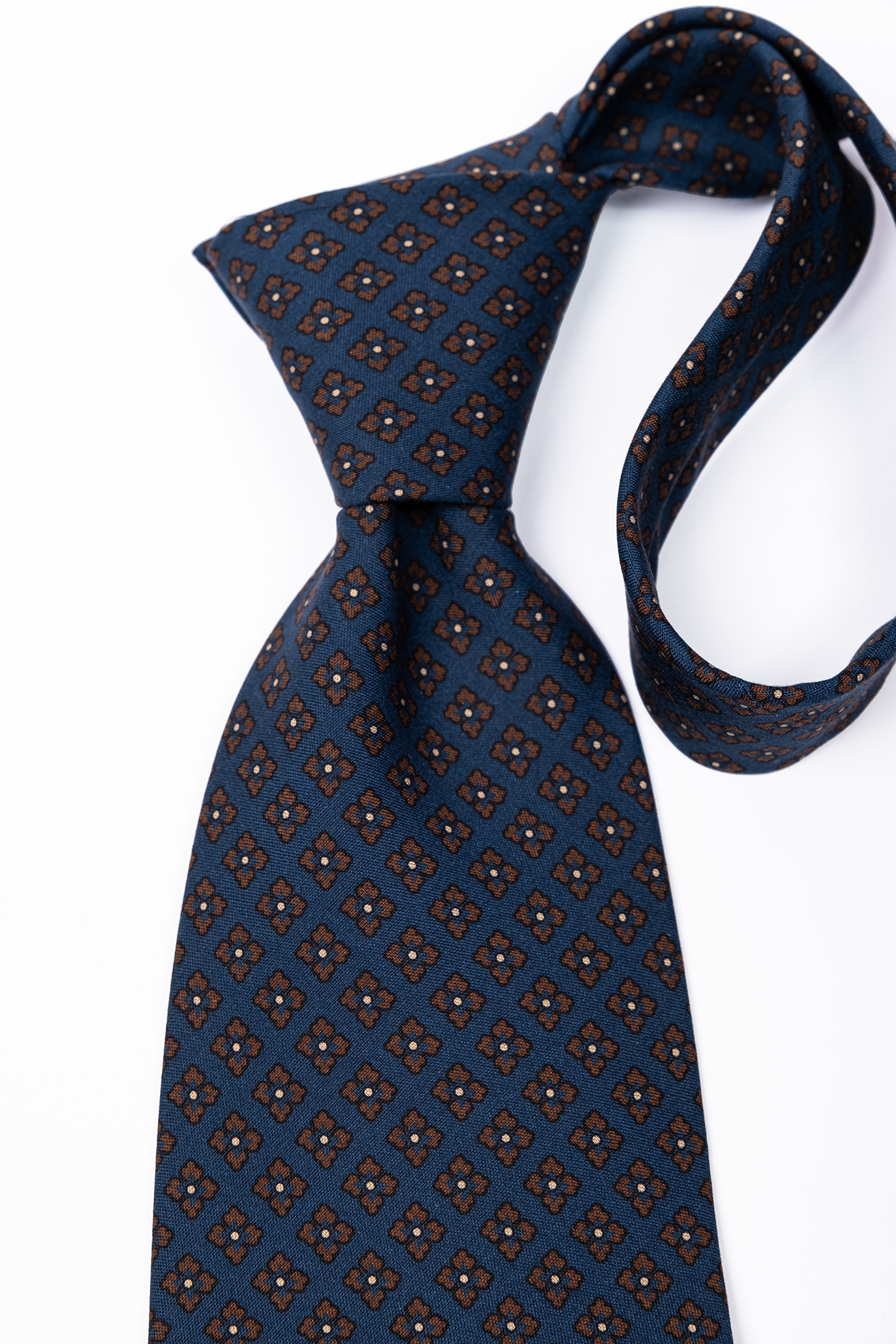 Corbata de seda Azul Marino Flores / Personality