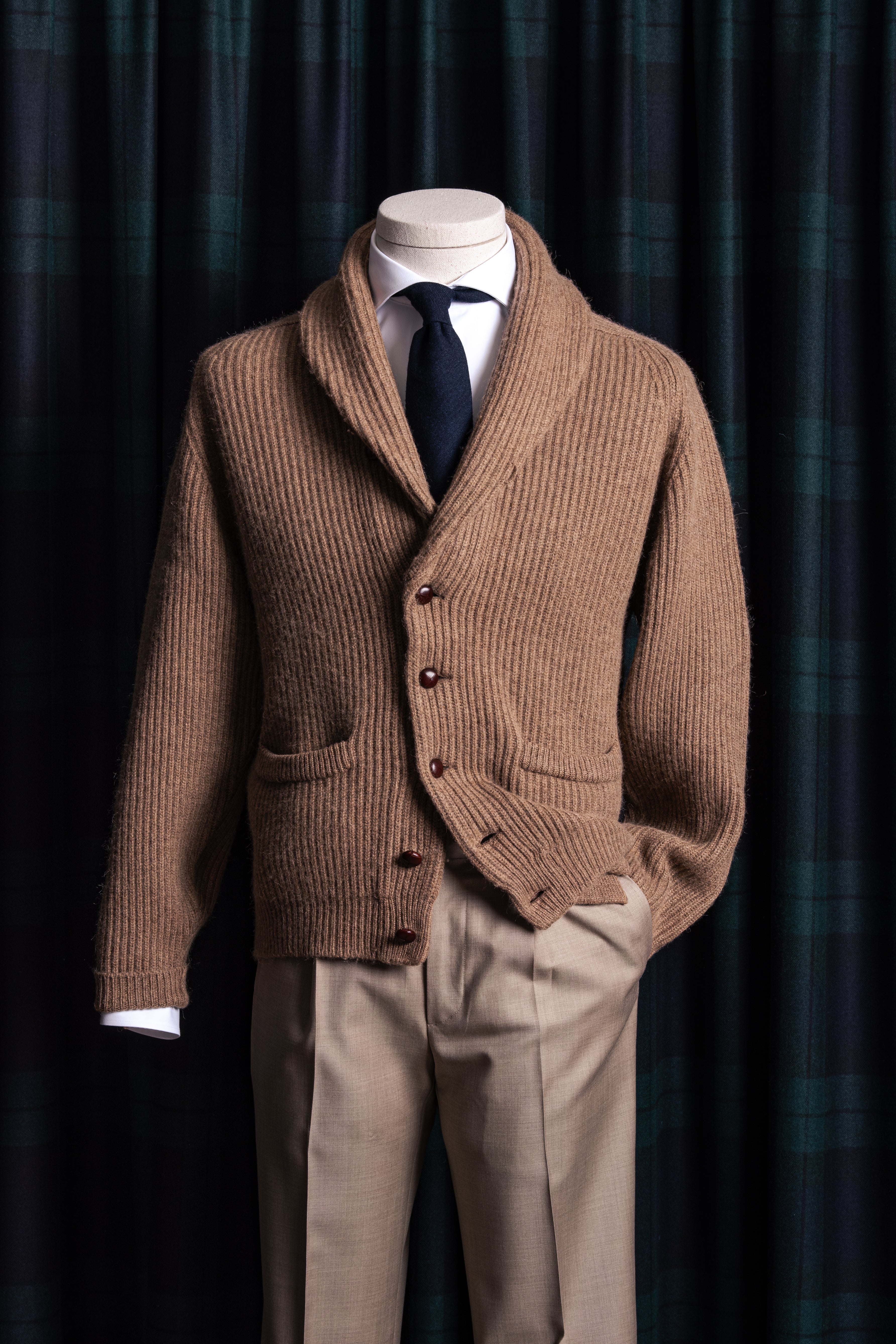 Camel hair Shawl Collar Cardigan Tabaco / CASA SARTORIAL