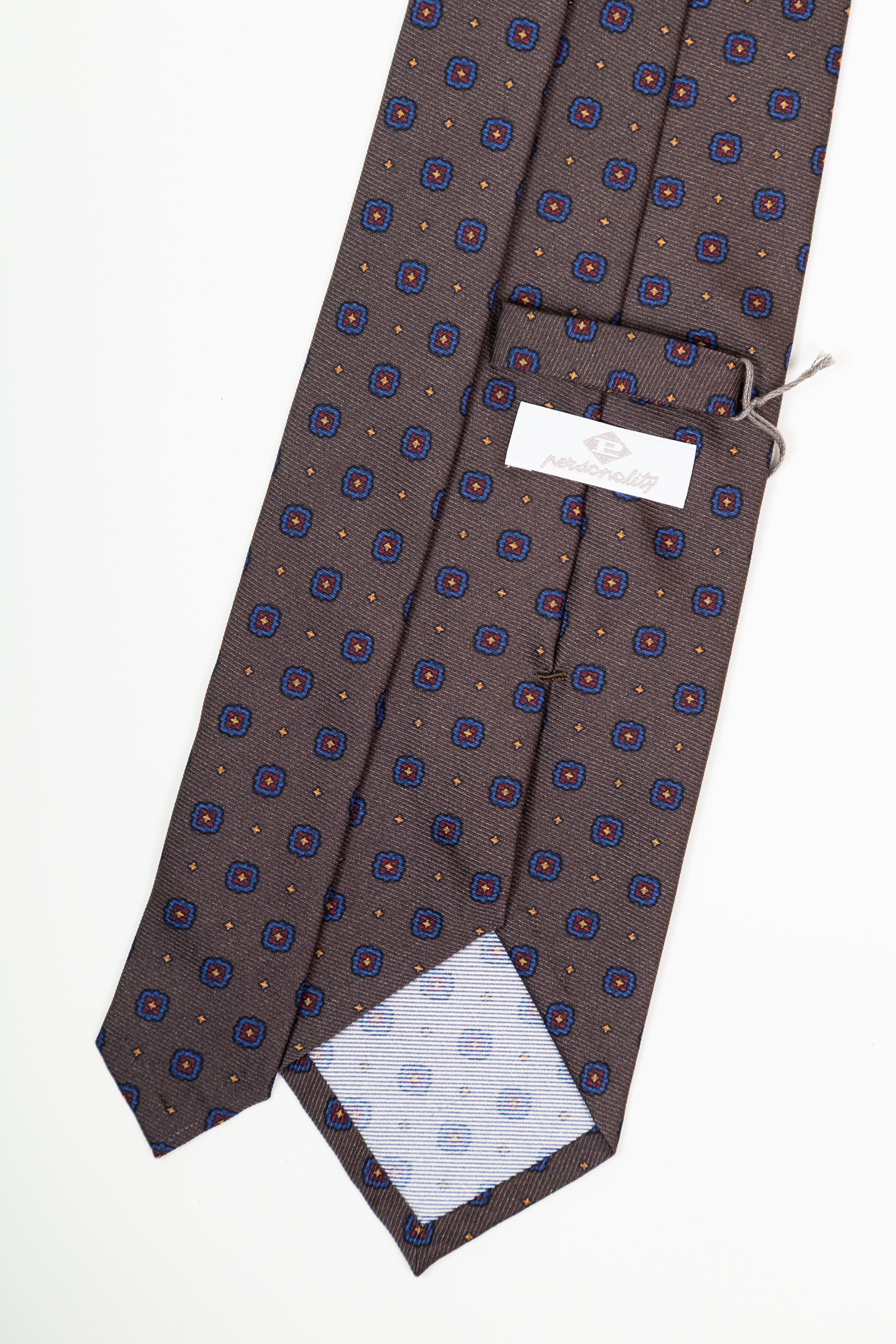 Corbata de seda printed twill Floral motive brown in town / CASA SARTORIAL