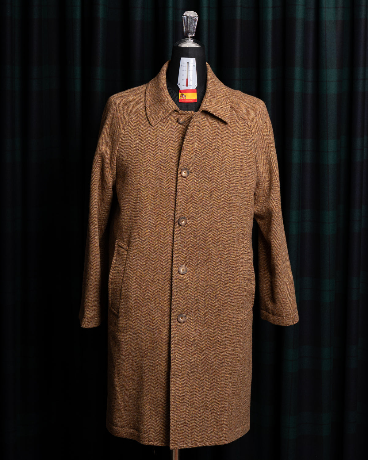 Rogers Peet Company for Casa Sartorial Raglan Coat/Beige