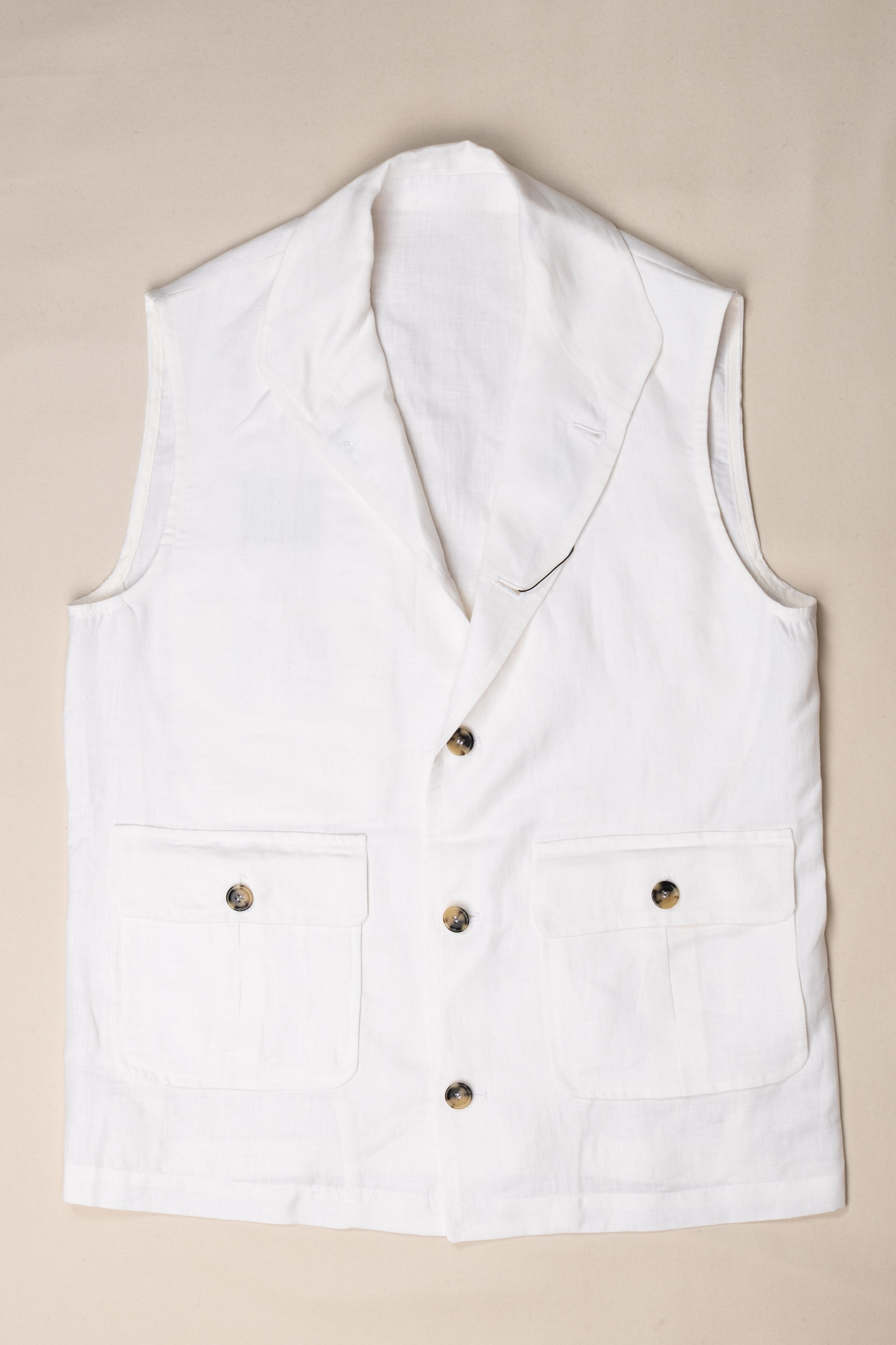 Chaleco Teba Lino White Fratelli Tallia di Delfino  / CASA SARTORIAL