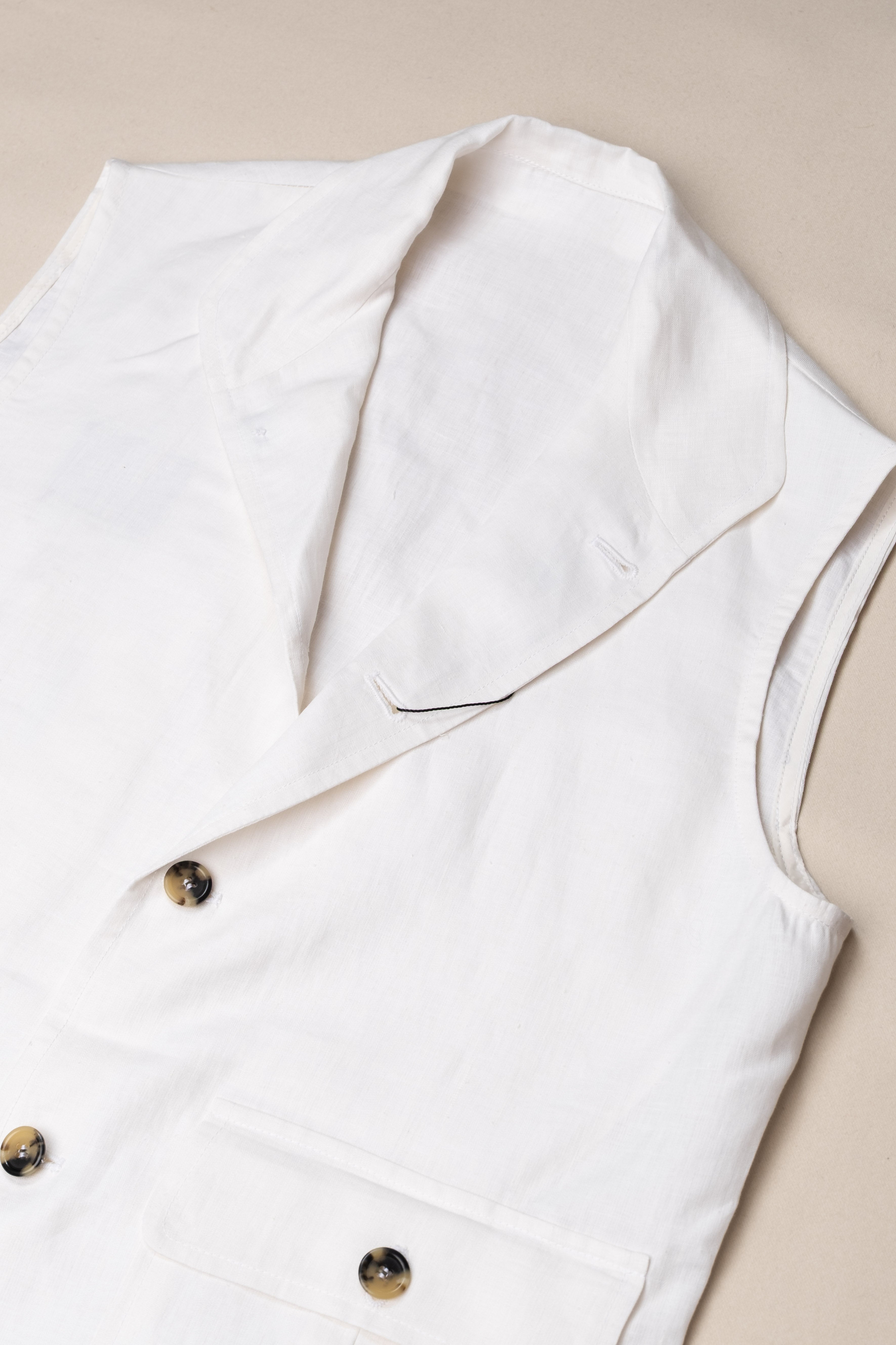 Chaleco Teba Lino White Fratelli Tallia di Delfino  / CASA SARTORIAL